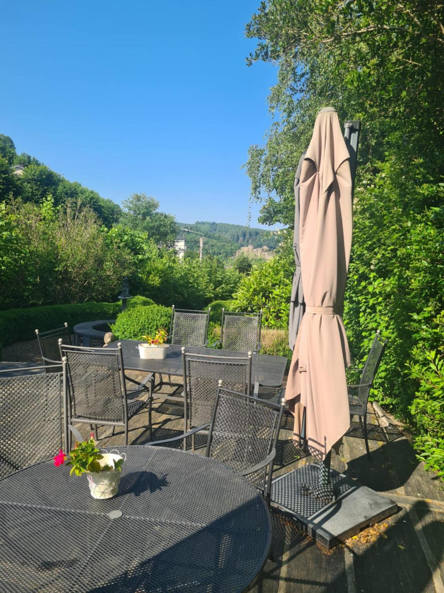 Hotel La Ferronniere 3*