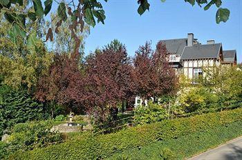 Hotel La Ferronniere 3*