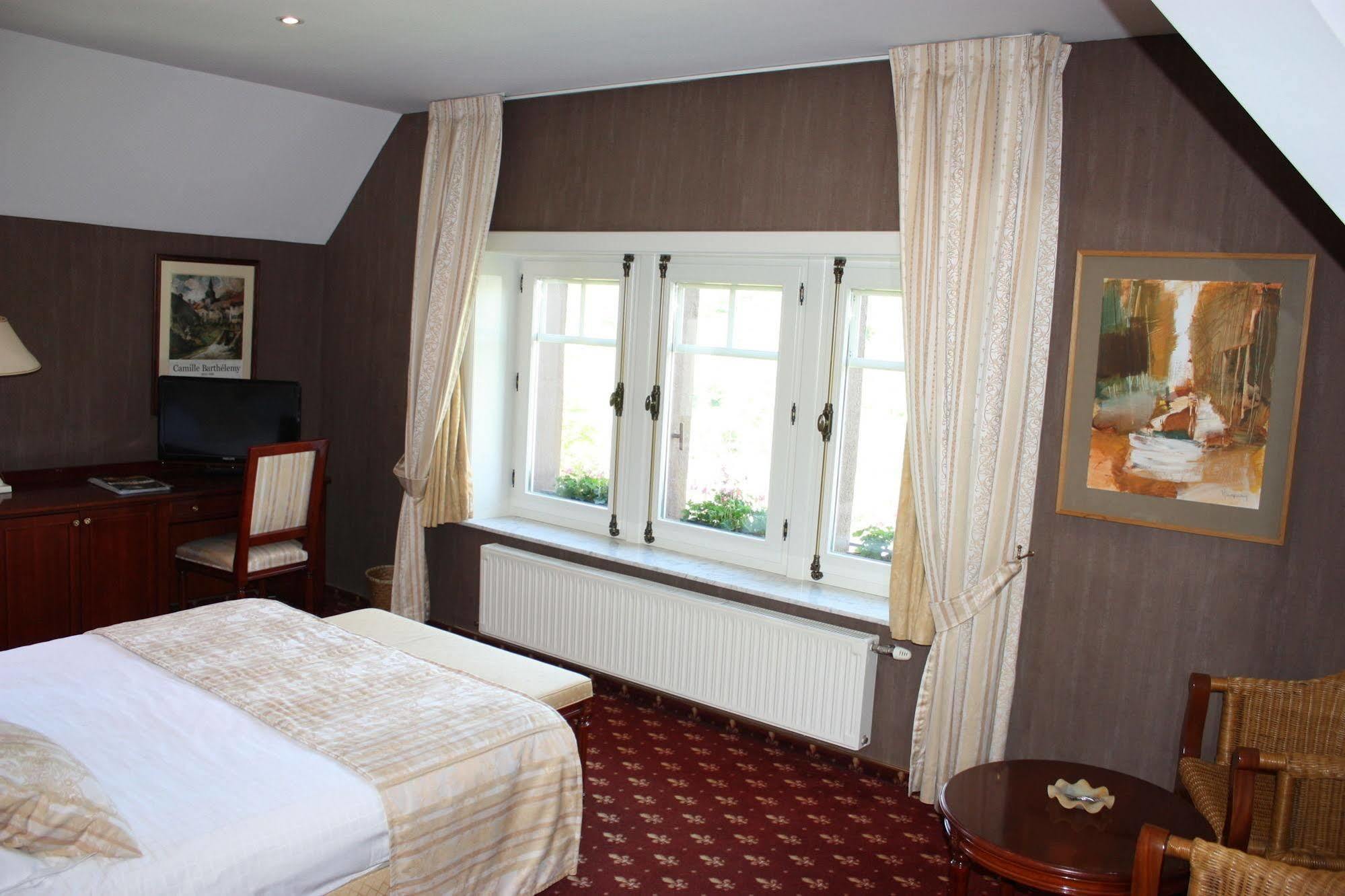 La Ferronniere Hotel 3*
